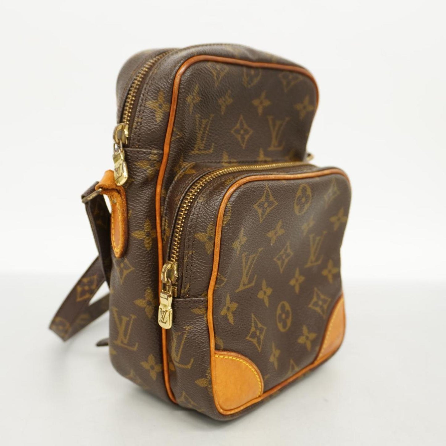 Louis Vuitton Amazon Canvas Shoulder Bag ()