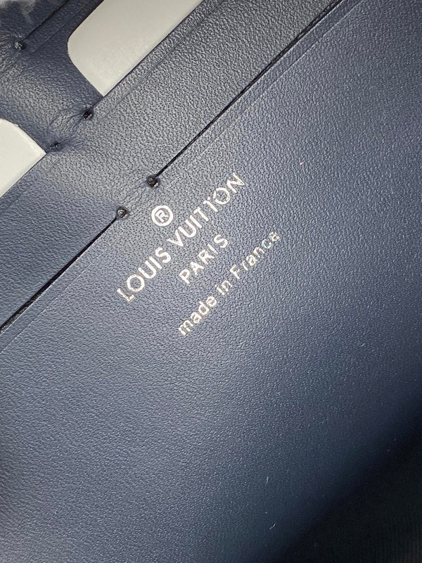 LOV2 Bags - Luxurious Bags 2322