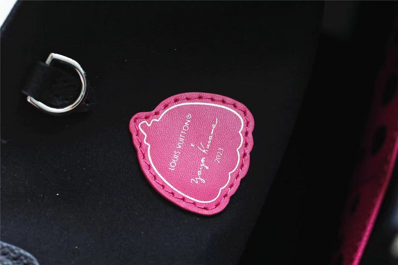 ELE - LUV Bags - 438
