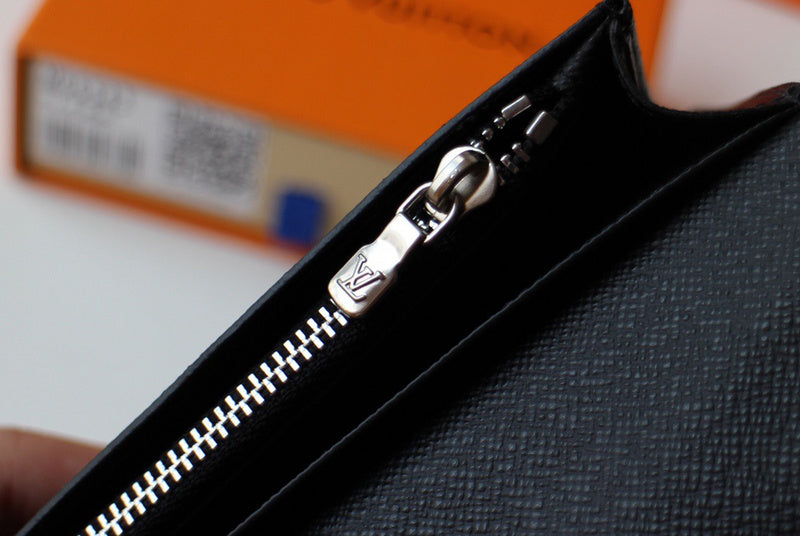LOV2 Bags - Luxurious Bags 1667