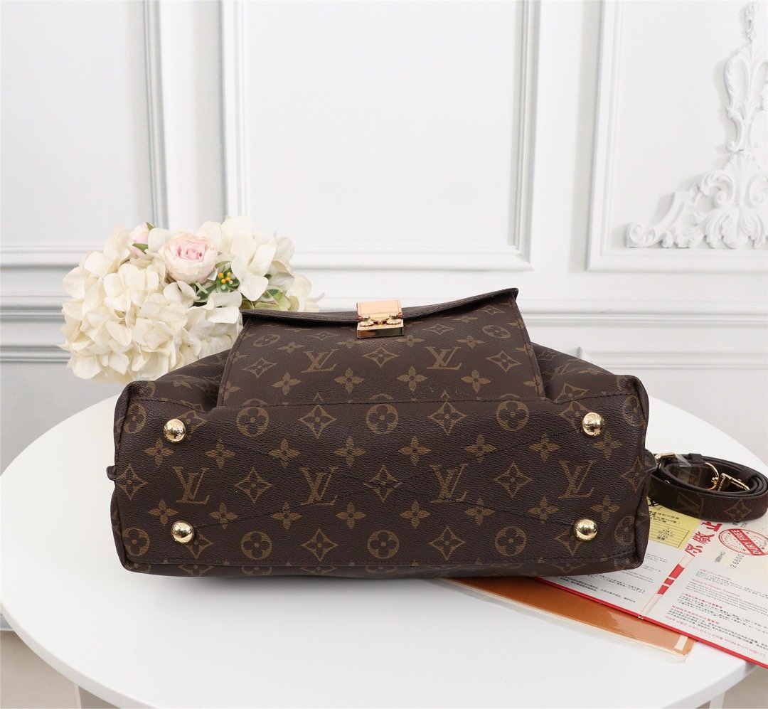 EN - New Arrival Bags LUV 299
