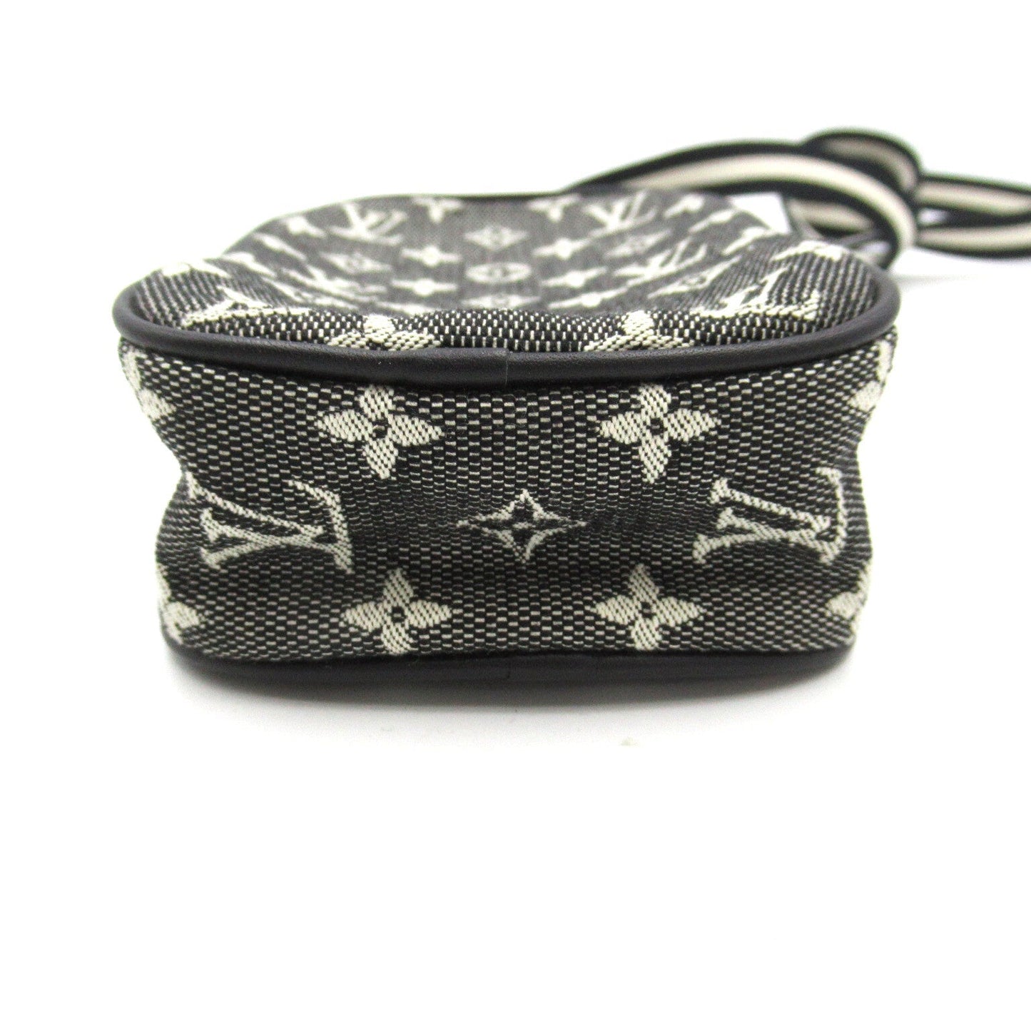 Louis Vuitton Louis Vuitton Digital Accessories Canvas Monogram Mini Men Black/White M92066