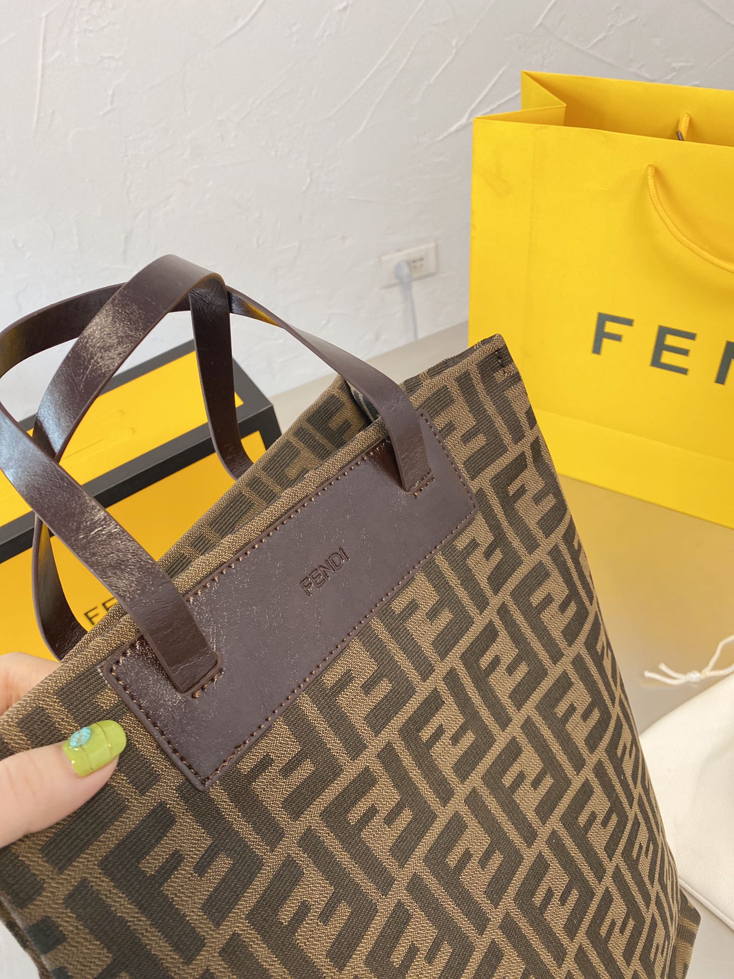 EN - NEW Arrival Bags FEI 142
