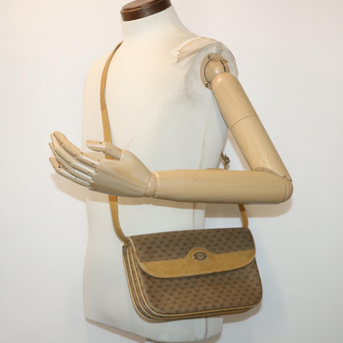 GUCCI Micro GG Canvas Shoulder Bag PVC Leather Beige 004•106•0024 ep1082