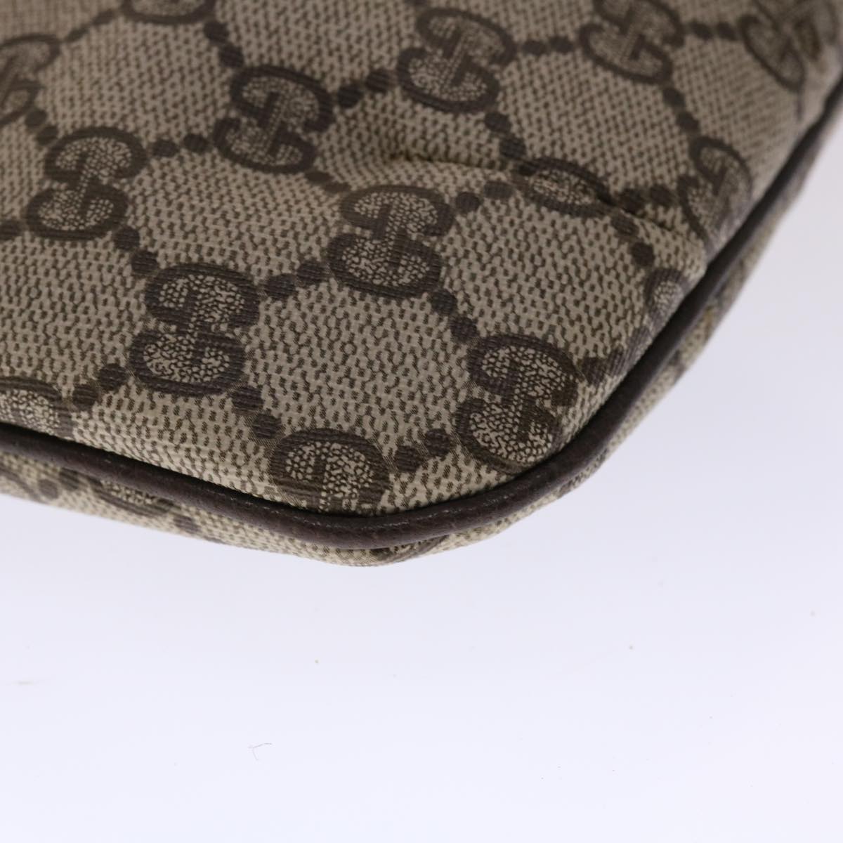 GUCCI GG Canvas Pouch PVC Leather Beige ep1137