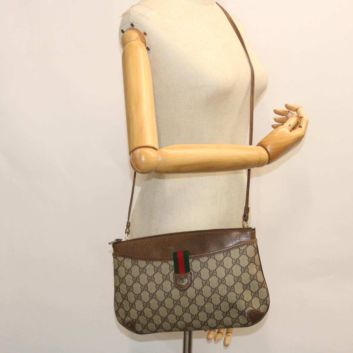 GUCCI GG Canvas Web Sherry Line Shoulder Bag Beige Red 904 02 026 ep1431