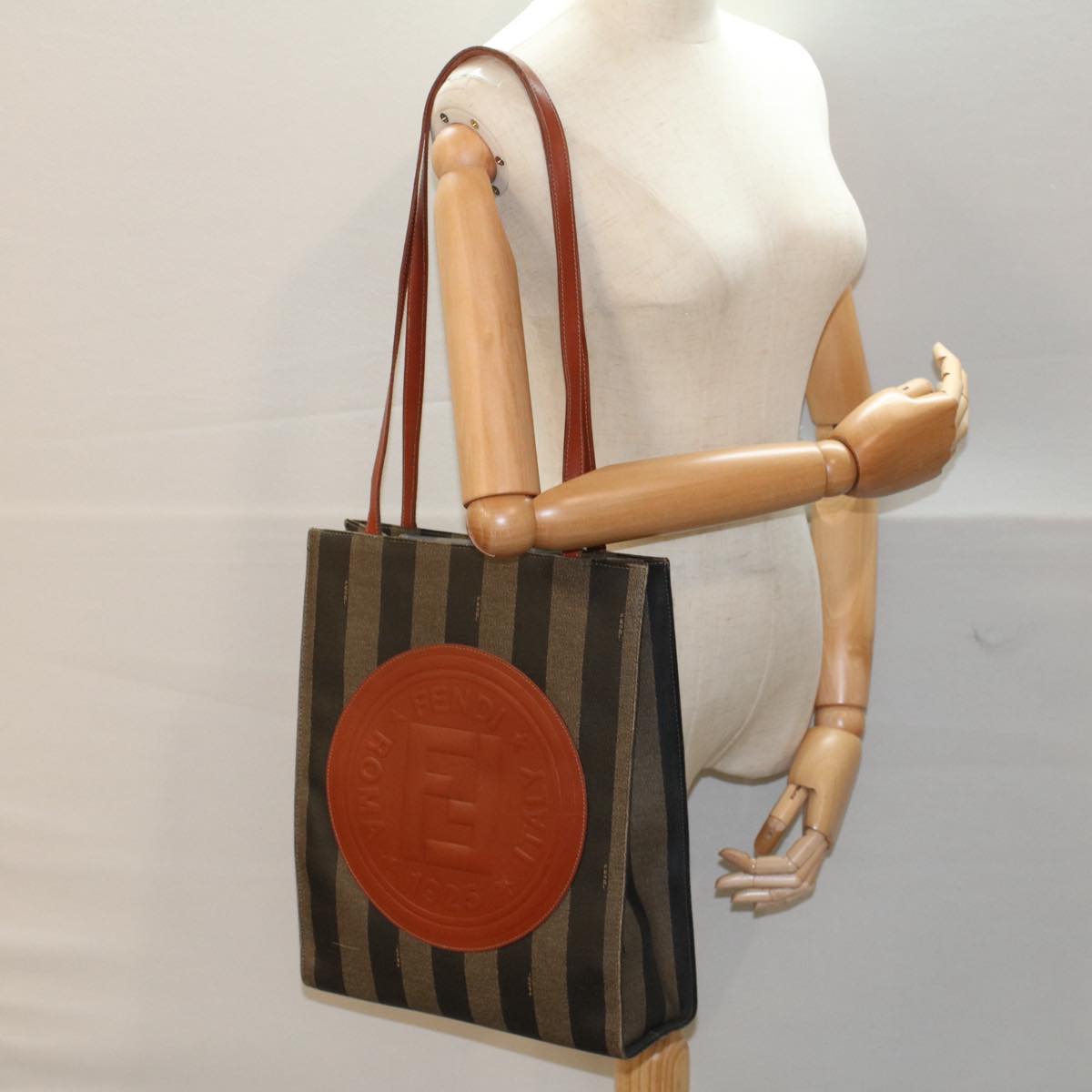 FENDI Pecan Canvas Shoulder Bag Brown ep1432