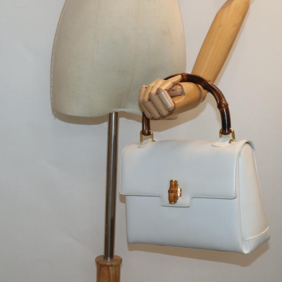 GUCCI Bamboo Hand Bag Leather White 000 23 0116 ep4660