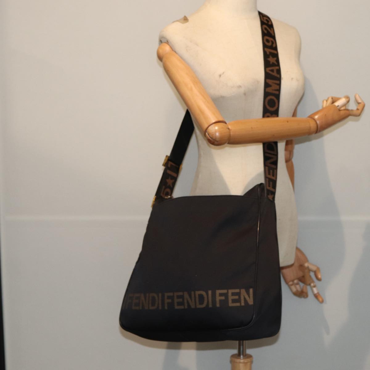 FENDI Shoulder Bag Nylon Black ep4969