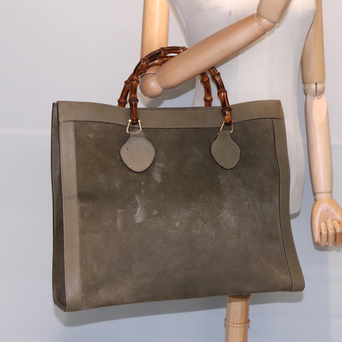 GUCCI Bamboo Hand Bag Suede Khaki Gold 002 1186 0259 ep5568