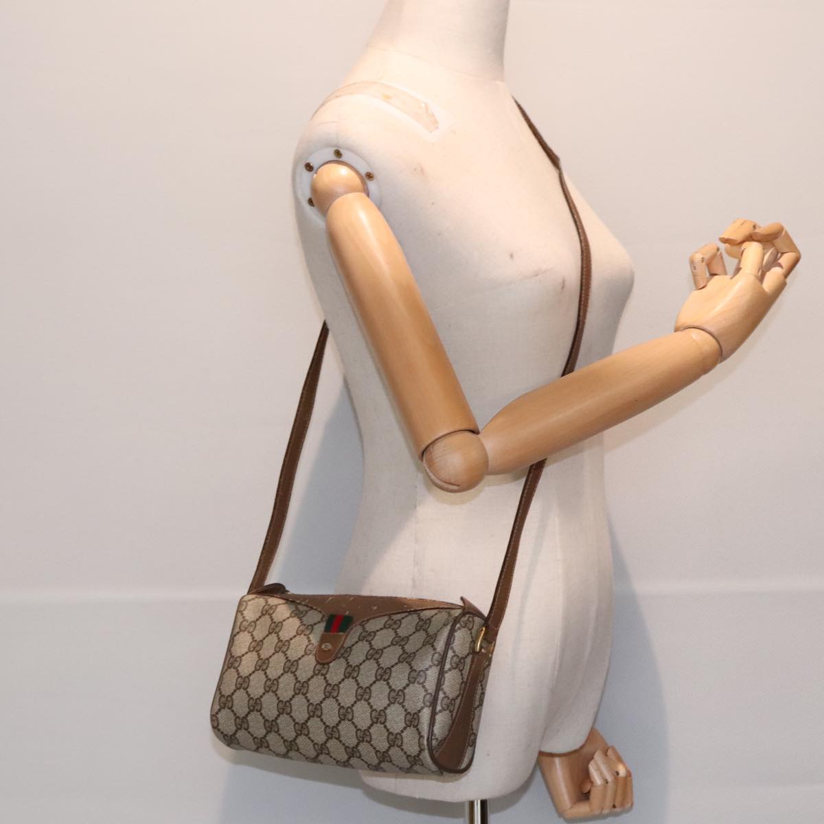 GUCCI GG Supreme Web Sherry Line Shoulder Bag PVC Beige Gold ep5616
