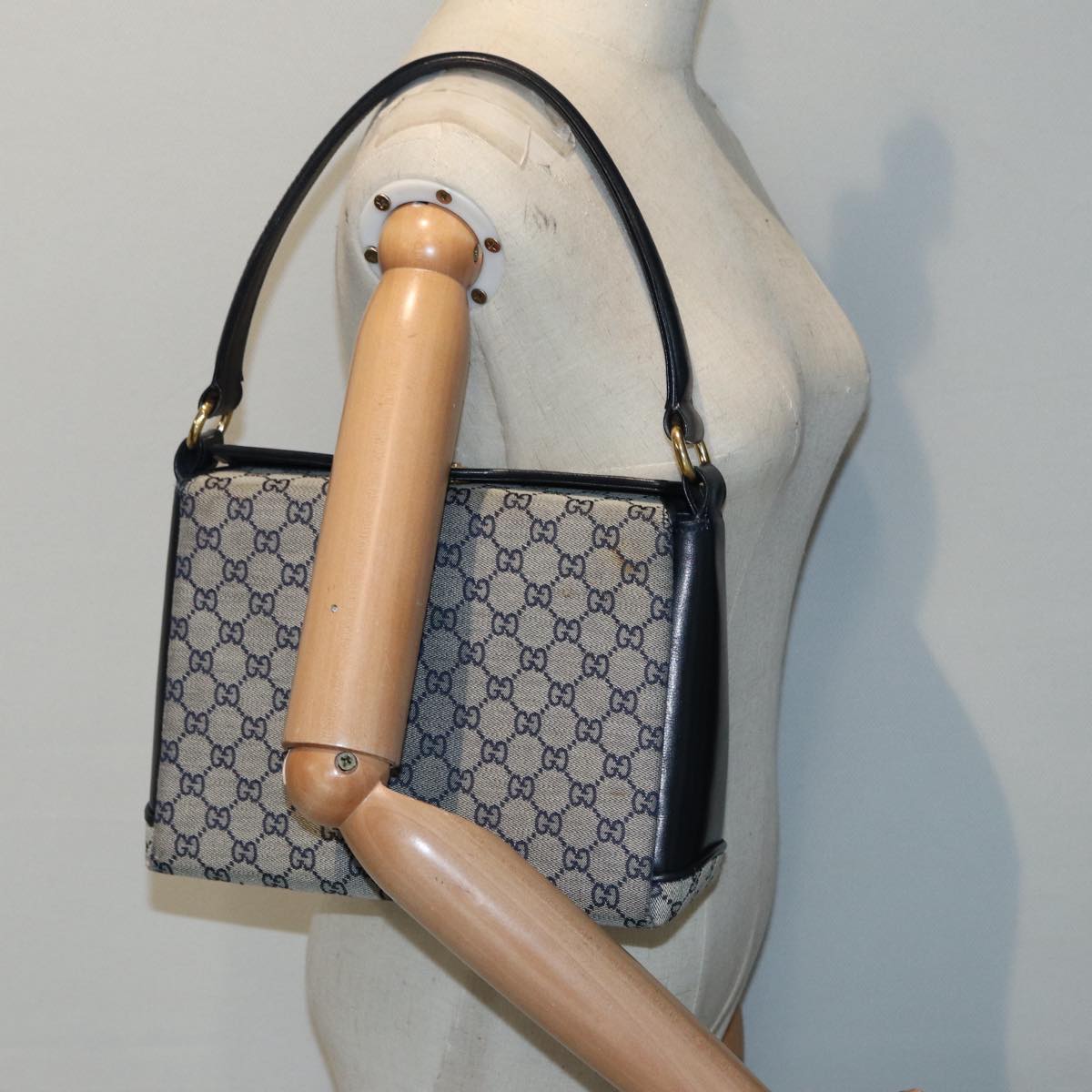 GUCCI GG Canvas Hand Bag Navy Gold ep5687