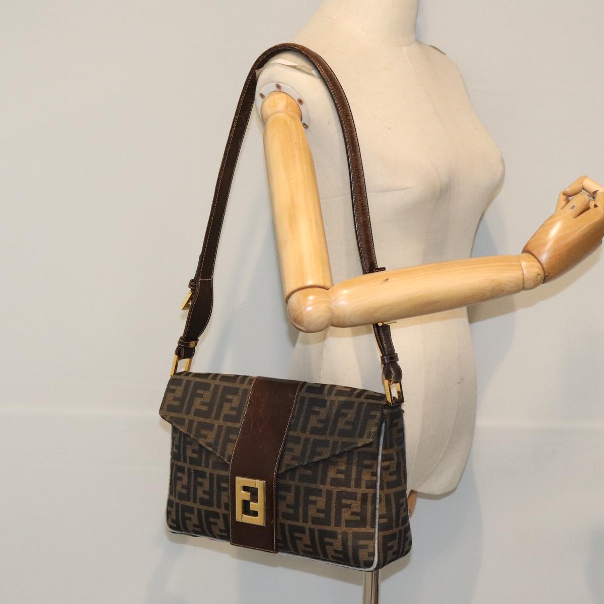 FENDI Zucca Canvas Shoulder Bag Brown Black Gold ep5919