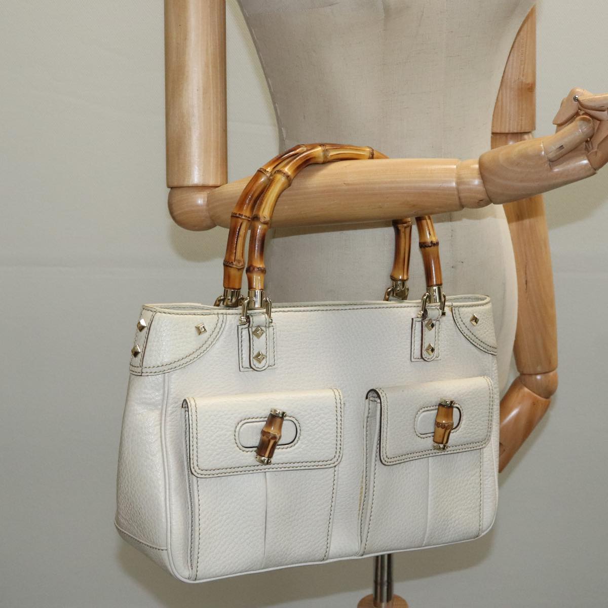 GUCCI Bamboo Hand Bag Leather White Gold 137381 ep6322