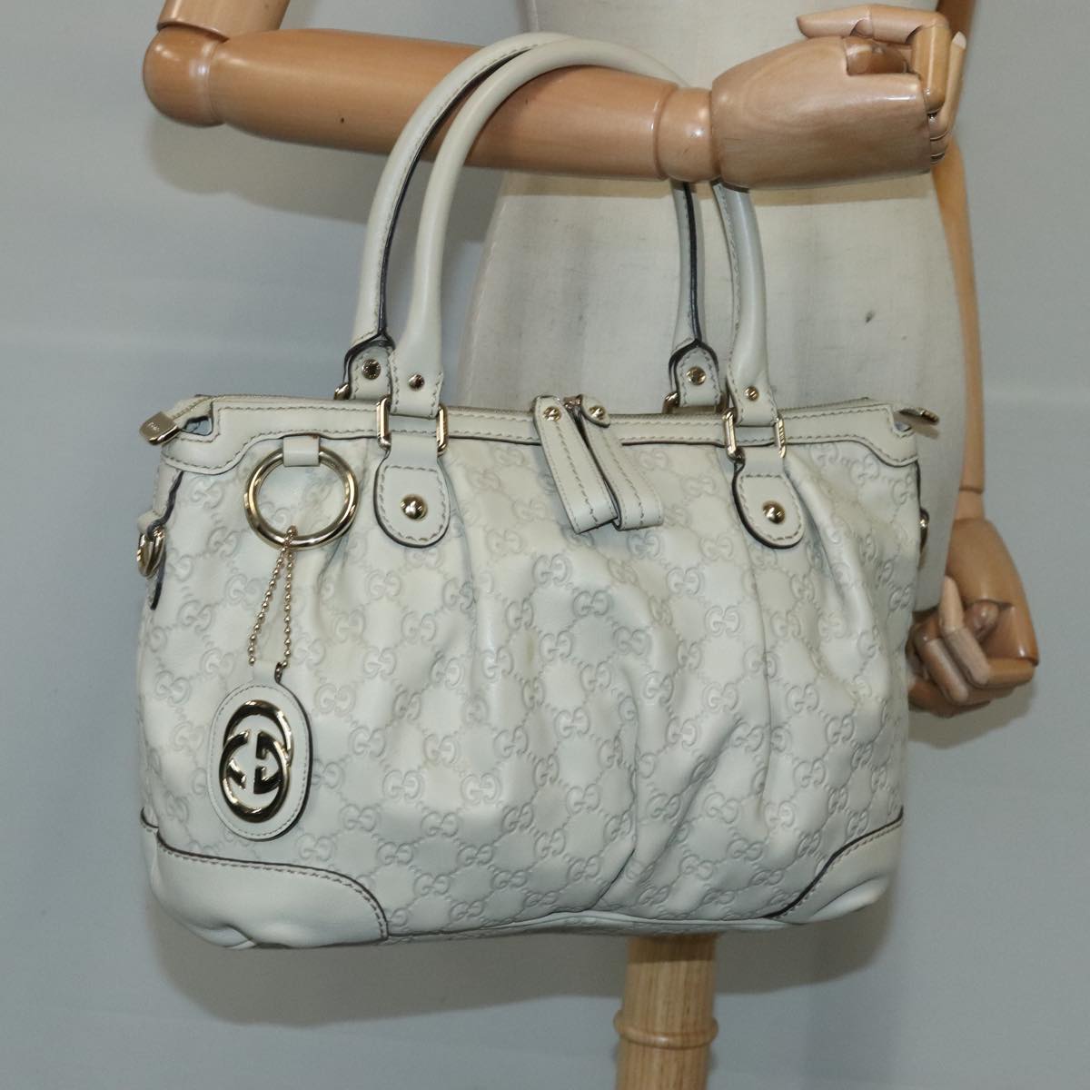 GUCCI Guccissima GG Sukey Hand Bag Leather White ep6679