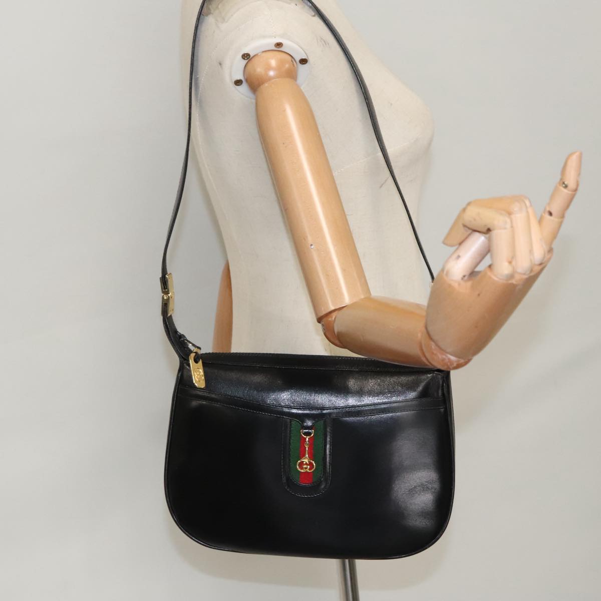 GUCCI Web Sherry Line Shoulder Bag Leather Black Gold ep6727