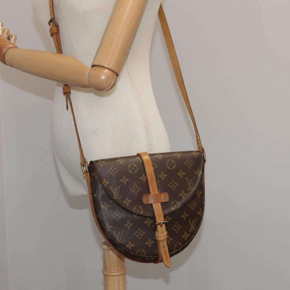 LOUIS VUITTON Monogram Chantilly MM Shoulder Bag M51233 LV ep6922