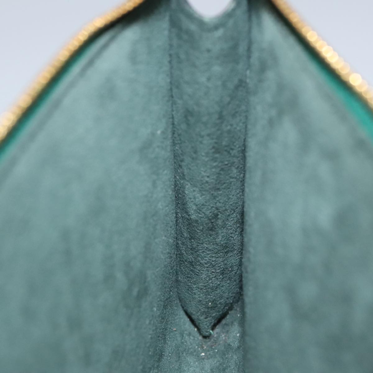 LOUIS VUITTON Epi Pochette Accessoires Pouch Green M52984 LV ep7005