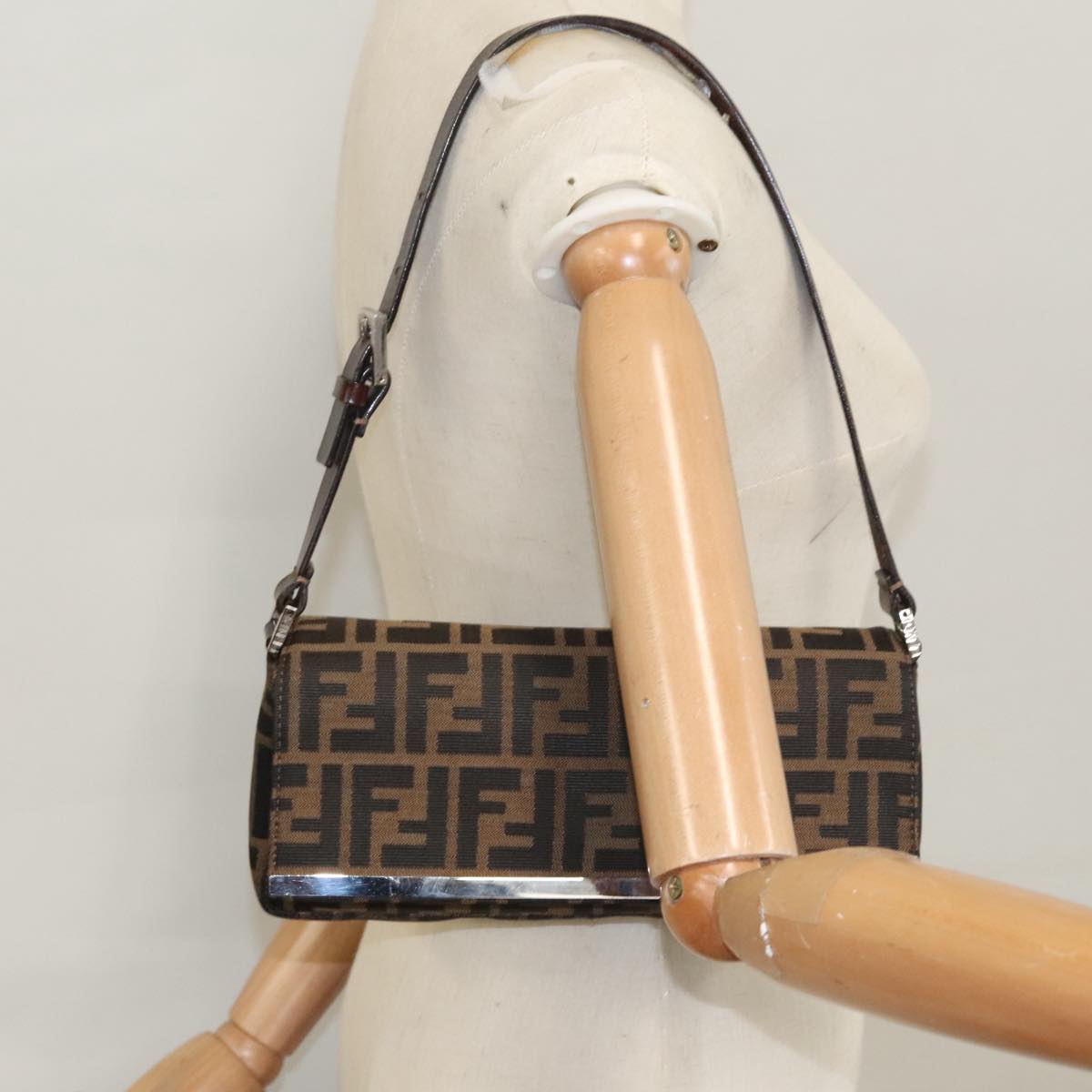 FENDI Zucca Canvas Shoulder Bag Brown ep7236