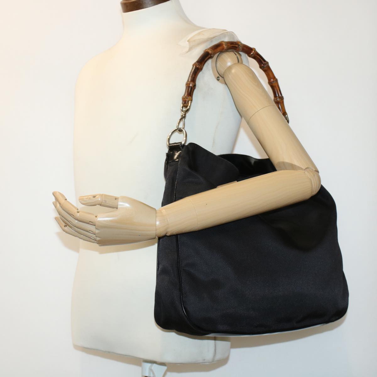 GUCCI Bamboo Shoulder Bag Nylon Black 001•1998•1577 ep826