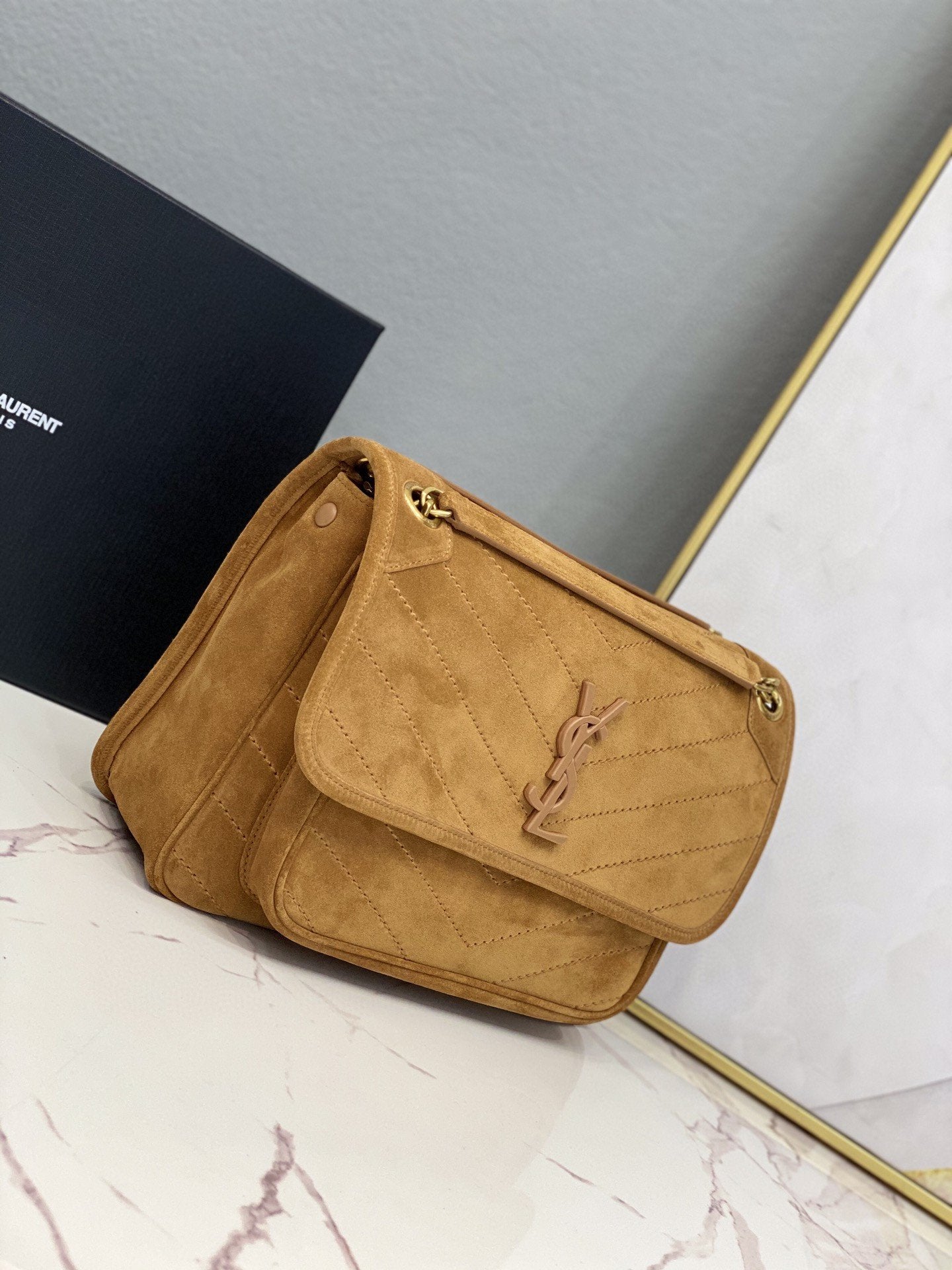 GLAMI Niki MeGLAMIum Chain Bag Brown For Women 11in/28cm YSL P00454259
