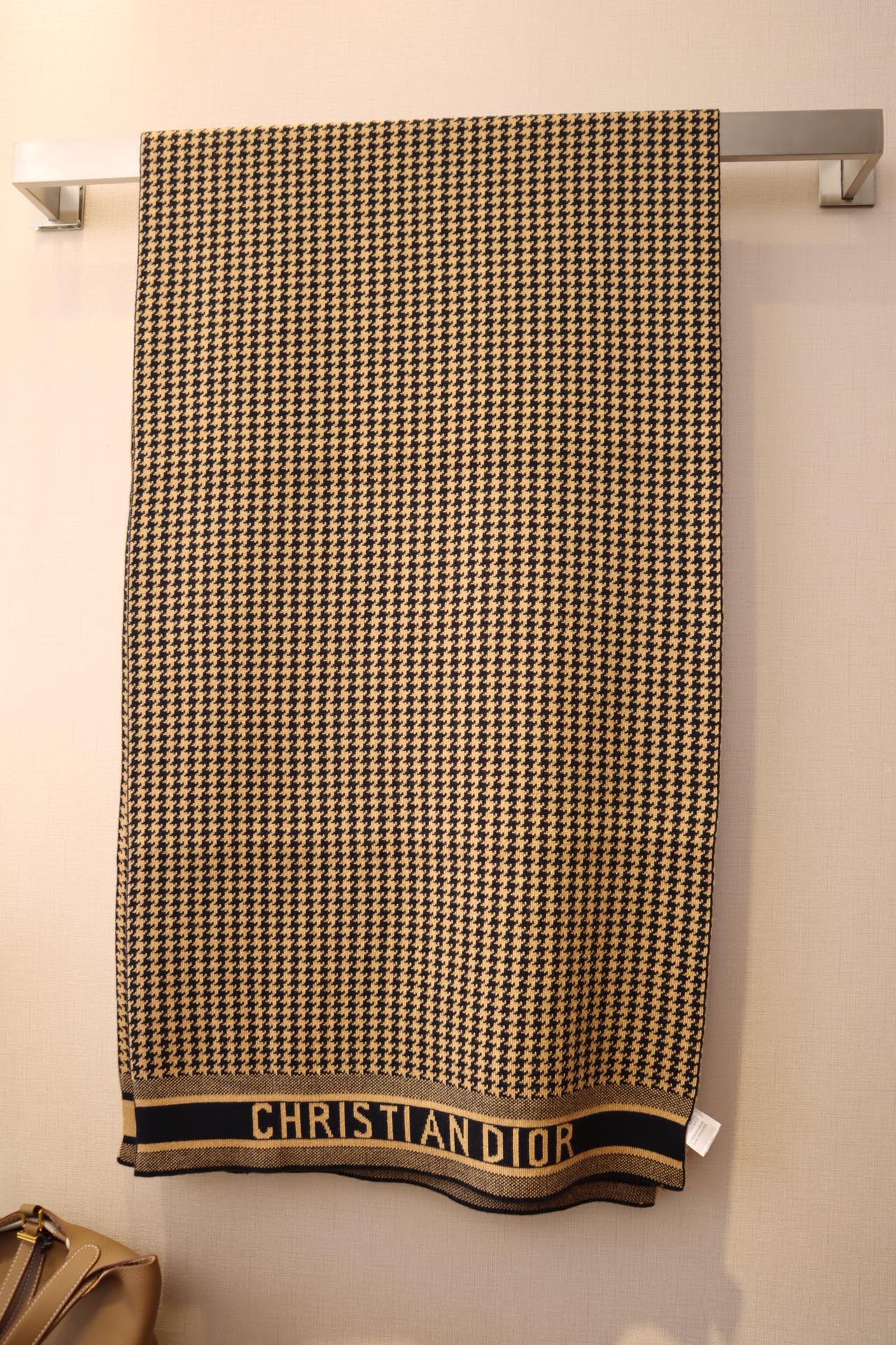 EN - Luxury DIR Scarf 007