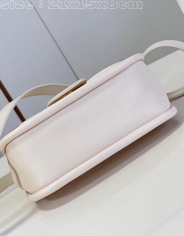 SAMC - LOV Bags - 842