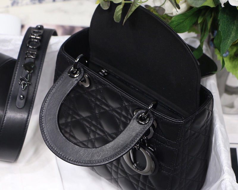 Glami Fashion - DIR Bags - 2550