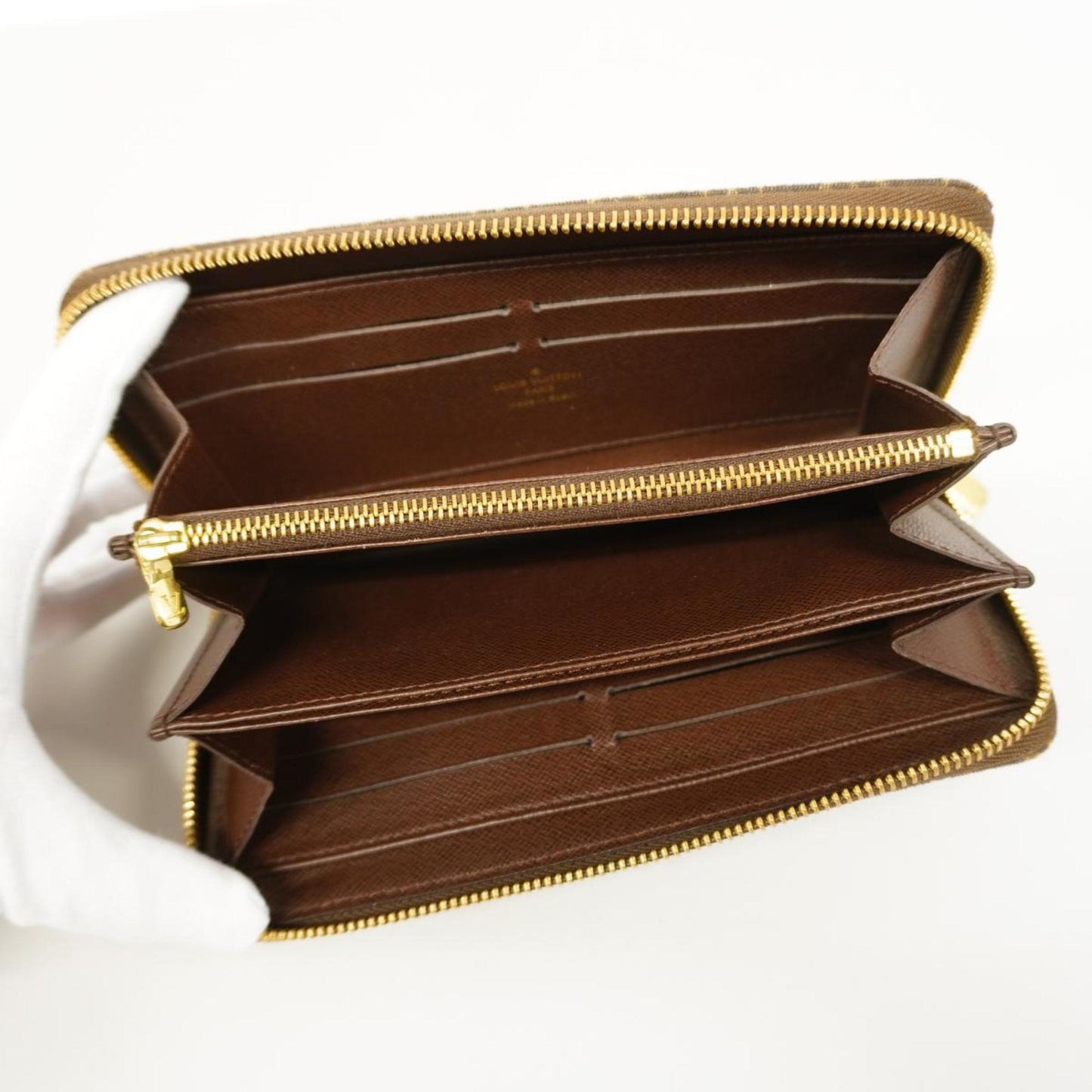 Louis Vuitton Zippy Wallet Canvas Wallet ()