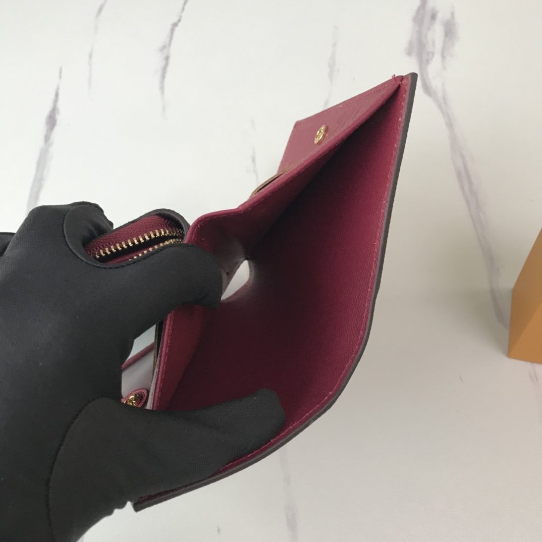 EN - New Arrival Wallet LUV 040