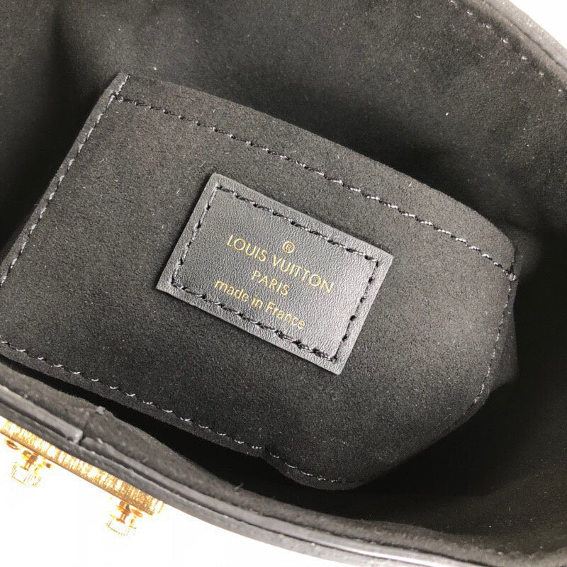 LOV2 Bags - Luxurious Bags 2049