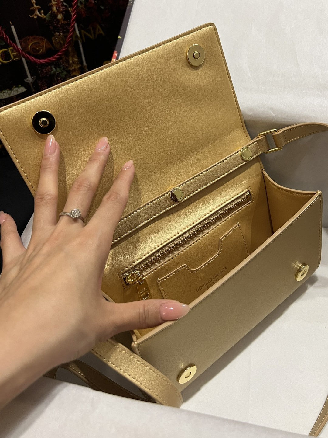 GLAMI 3.5 Clutch Gold For Women 8.3in/21cm GLAMIÂÂ