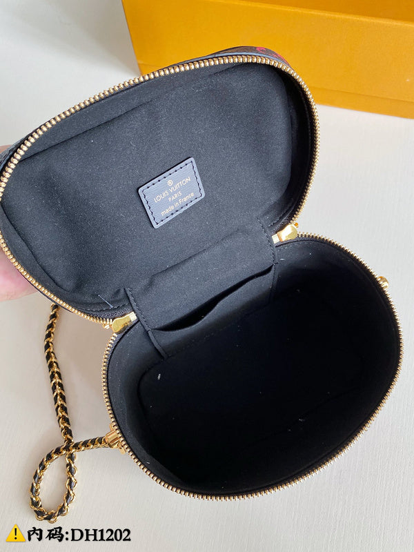 LOV2 Bags - Fashion Bags 2676