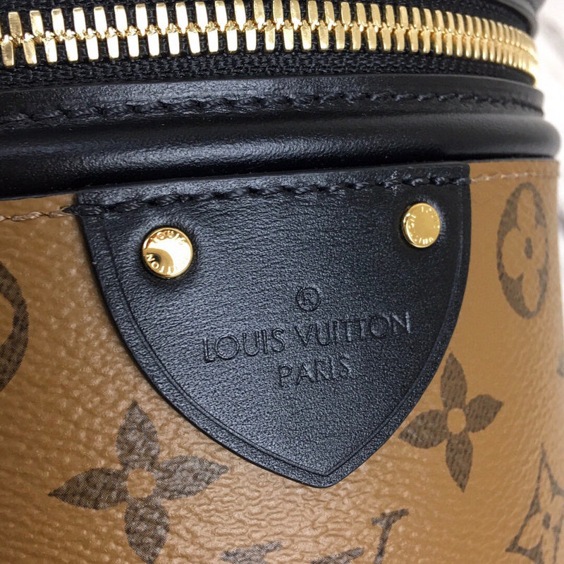 LOV2 Bags - Luxurious Bags 2599