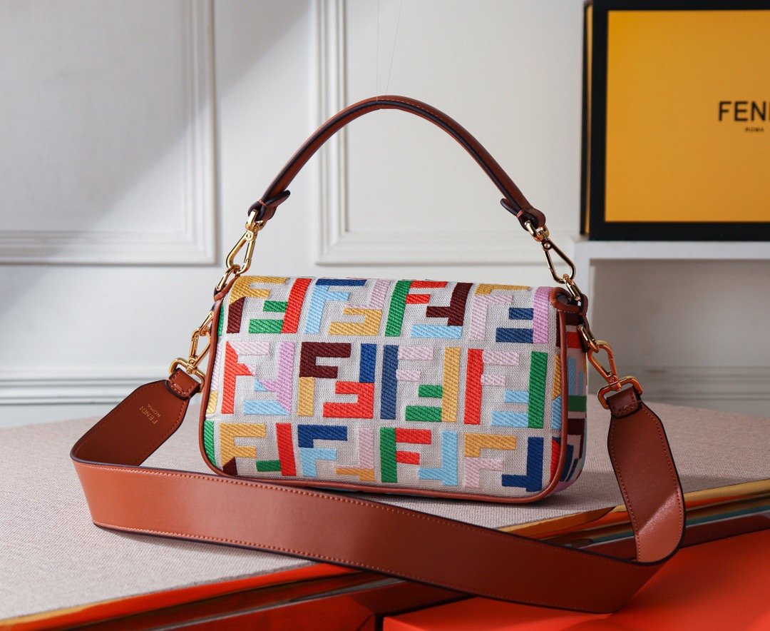 EN - New Arrival Bags FEI 062