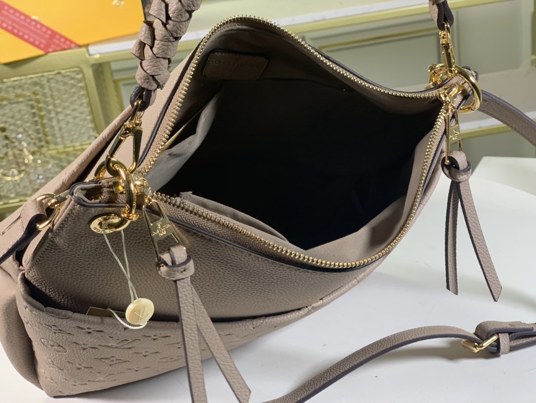 EN - New Arrival Bags LUV 112