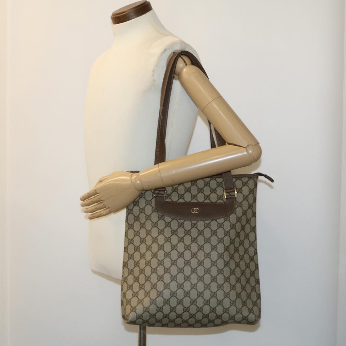 GUCCI GG Canvas Shoulder Bag PVC Leather Beige fm1310
