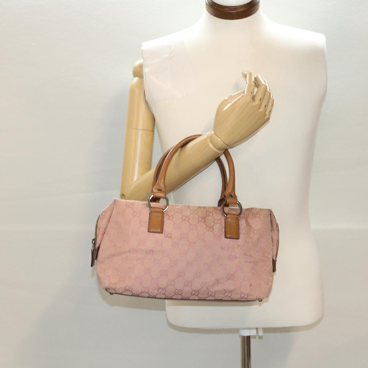 GUCCI GG Canvas Hand Bag Pink 113009 fm2349