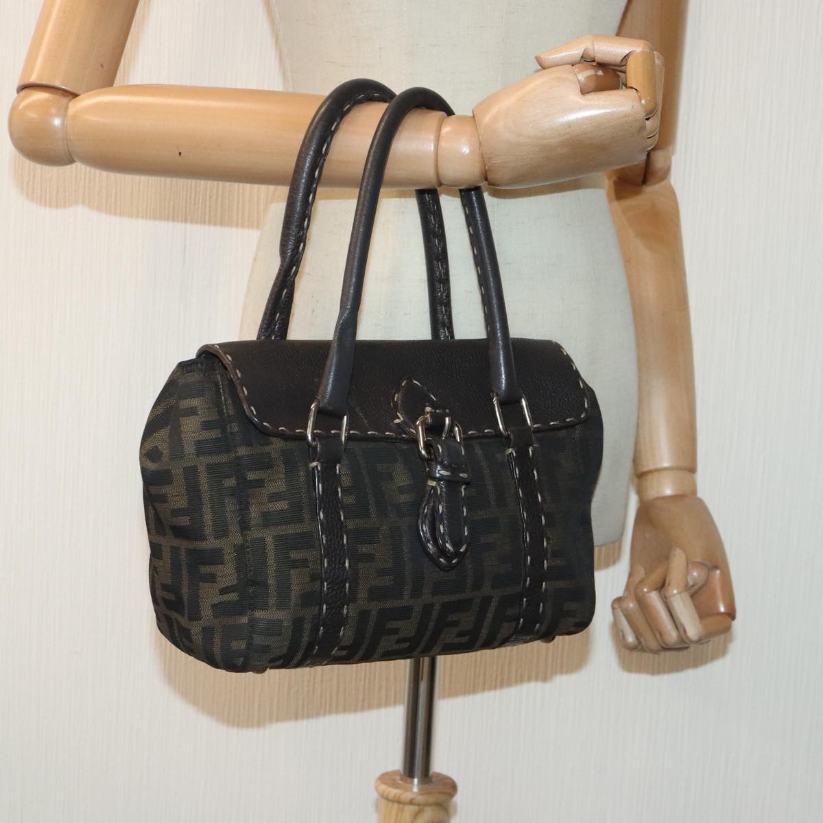 FENDI Zucca Canvas Celleria Hand Bag Brown Black 8BR486 hk1663
