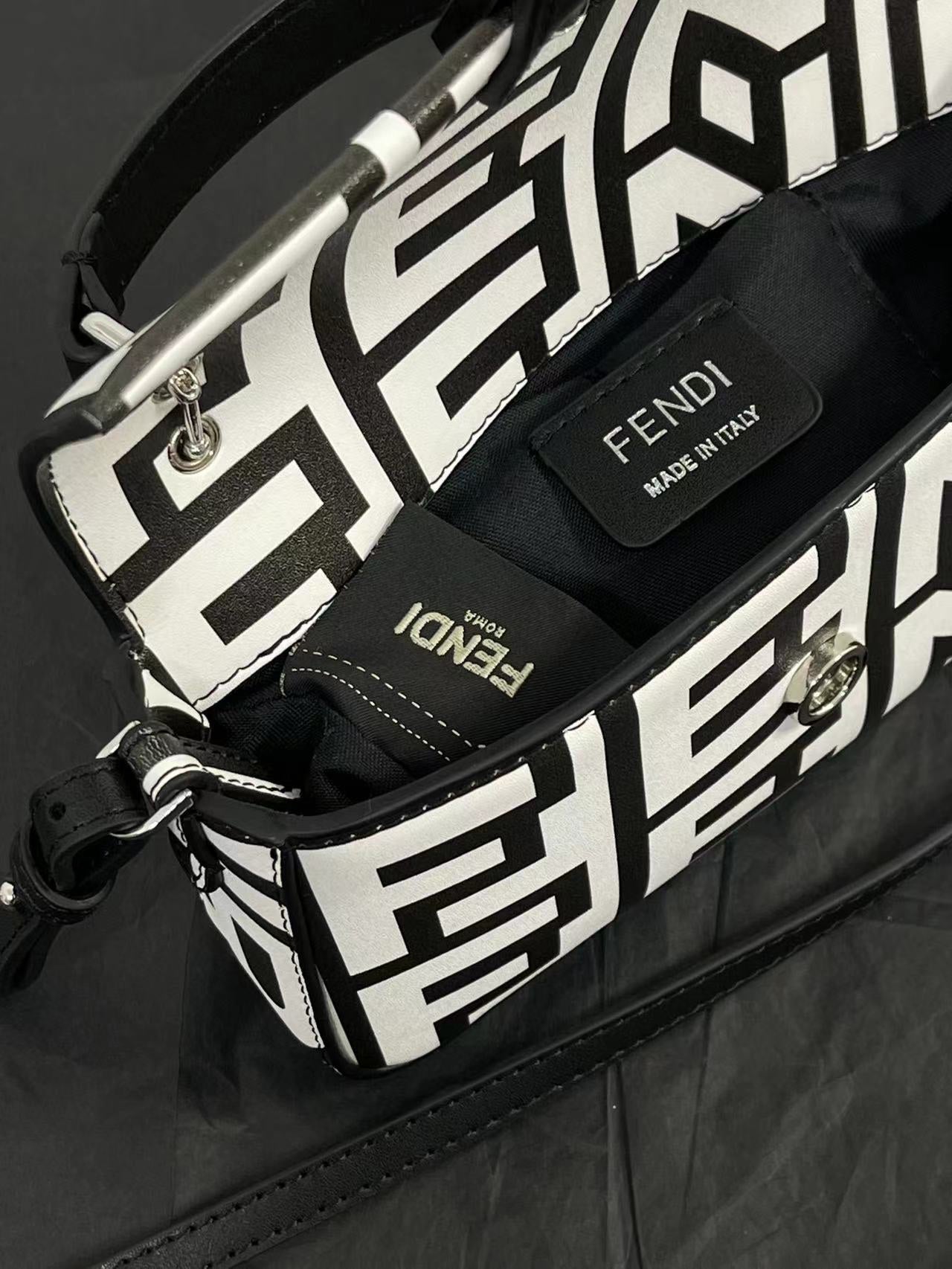 ELE - Bag - FED - 085