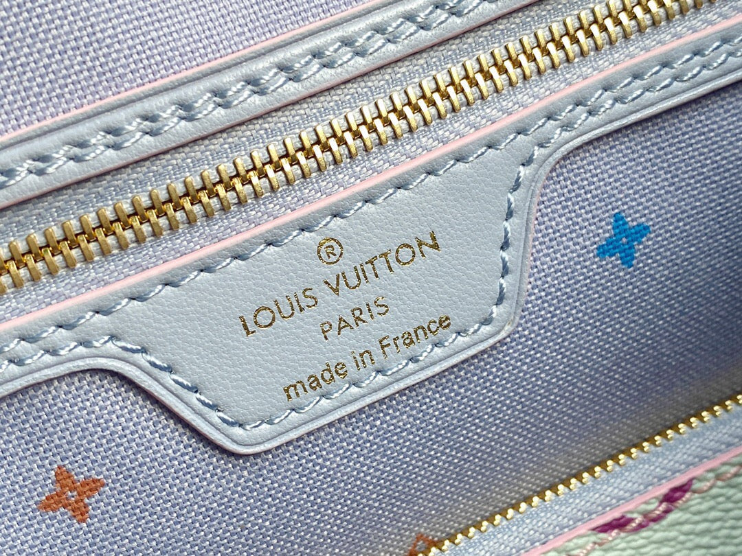 Louis Vuitton Neverfull MM Tote Bag