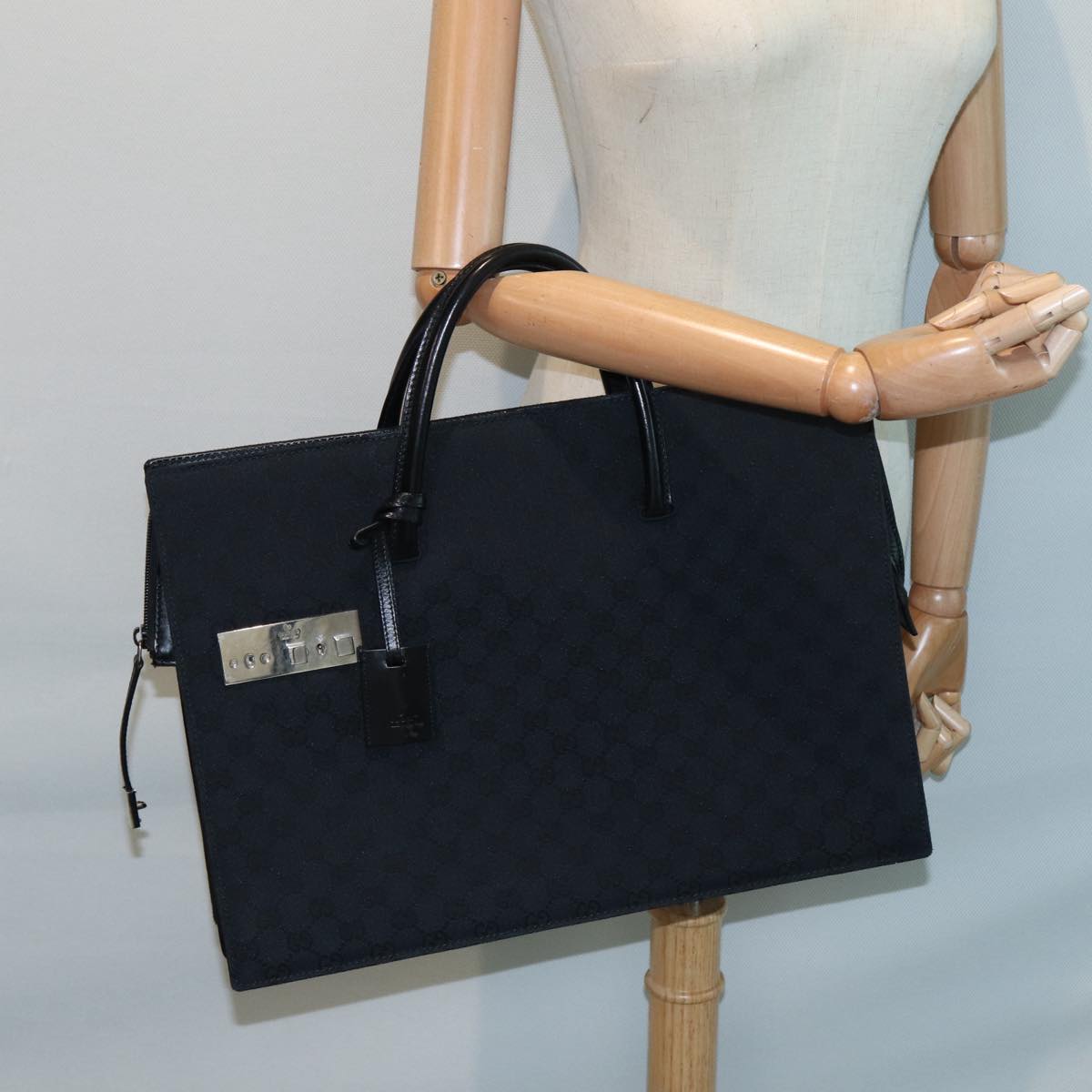 GUCCI GG Canvas Business Bag Black Silver 015 3708 ki4743