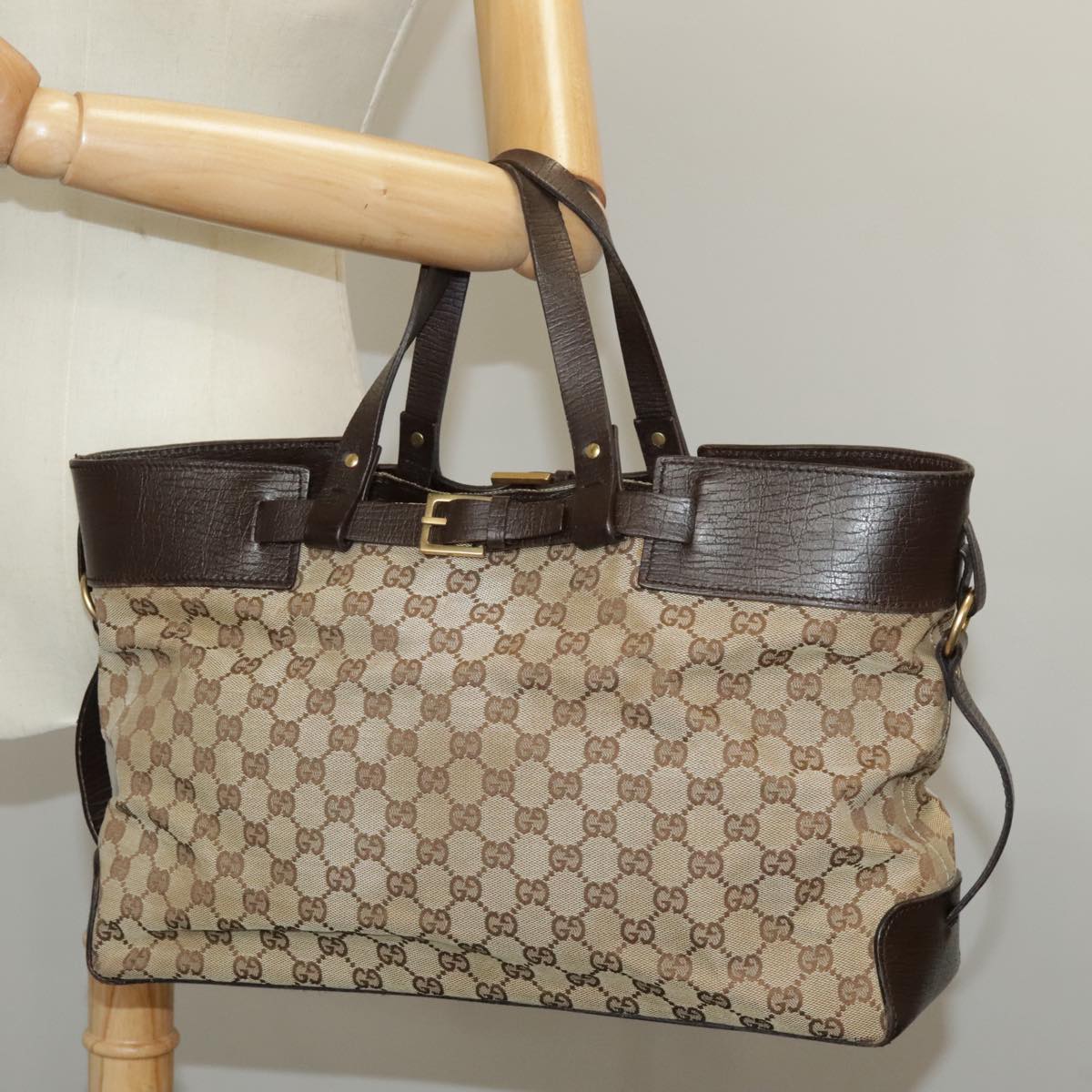 GUCCI GG Canvas Tote Bag Beige Brown Gold 106251 kk371