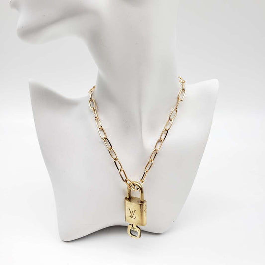 100% Louis Vuitton Lock and Key with Unbranded Chain Necklace