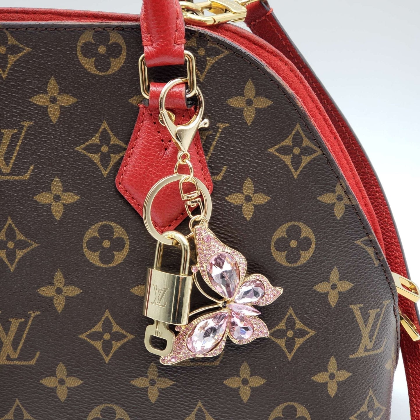 100% Louis Vuitton Lock and Key with Unbranded Keychain, Keycharm, Bagcharm