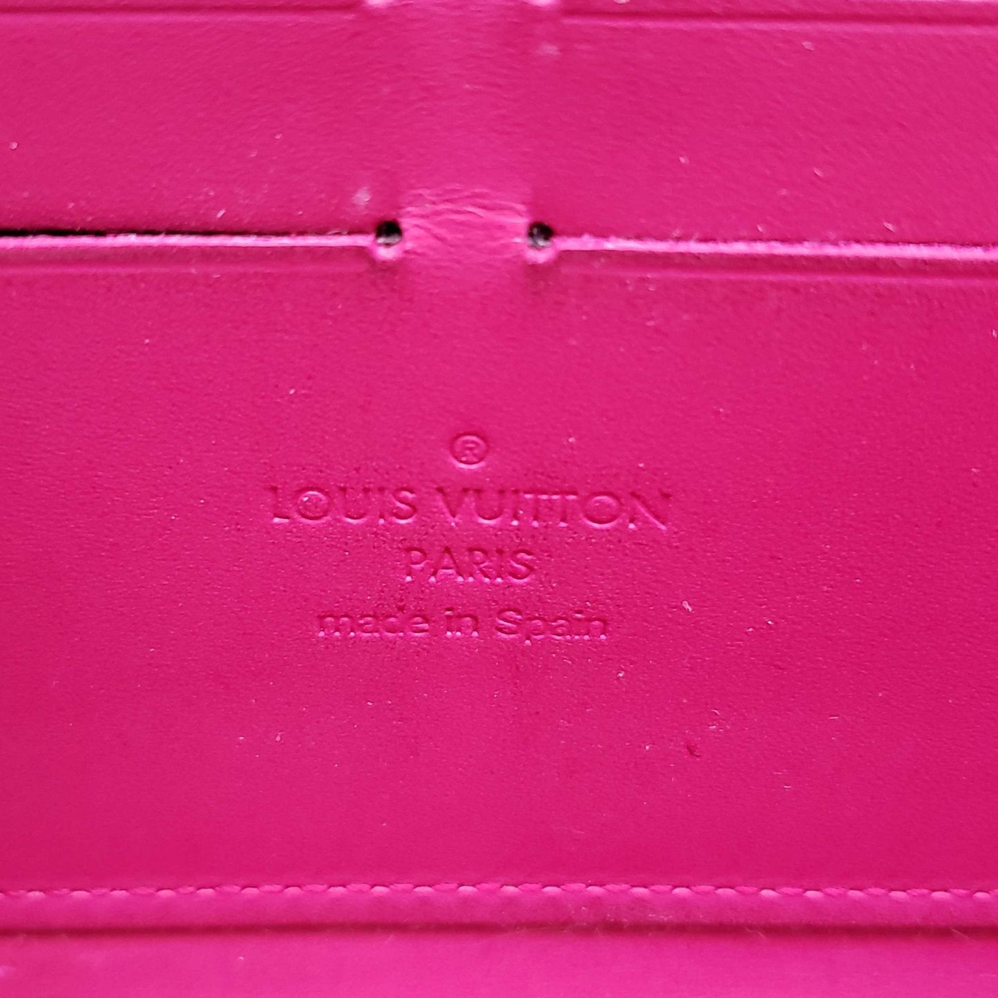 Louis Vuitton Vernis Enamel Leather Zippy Wallet