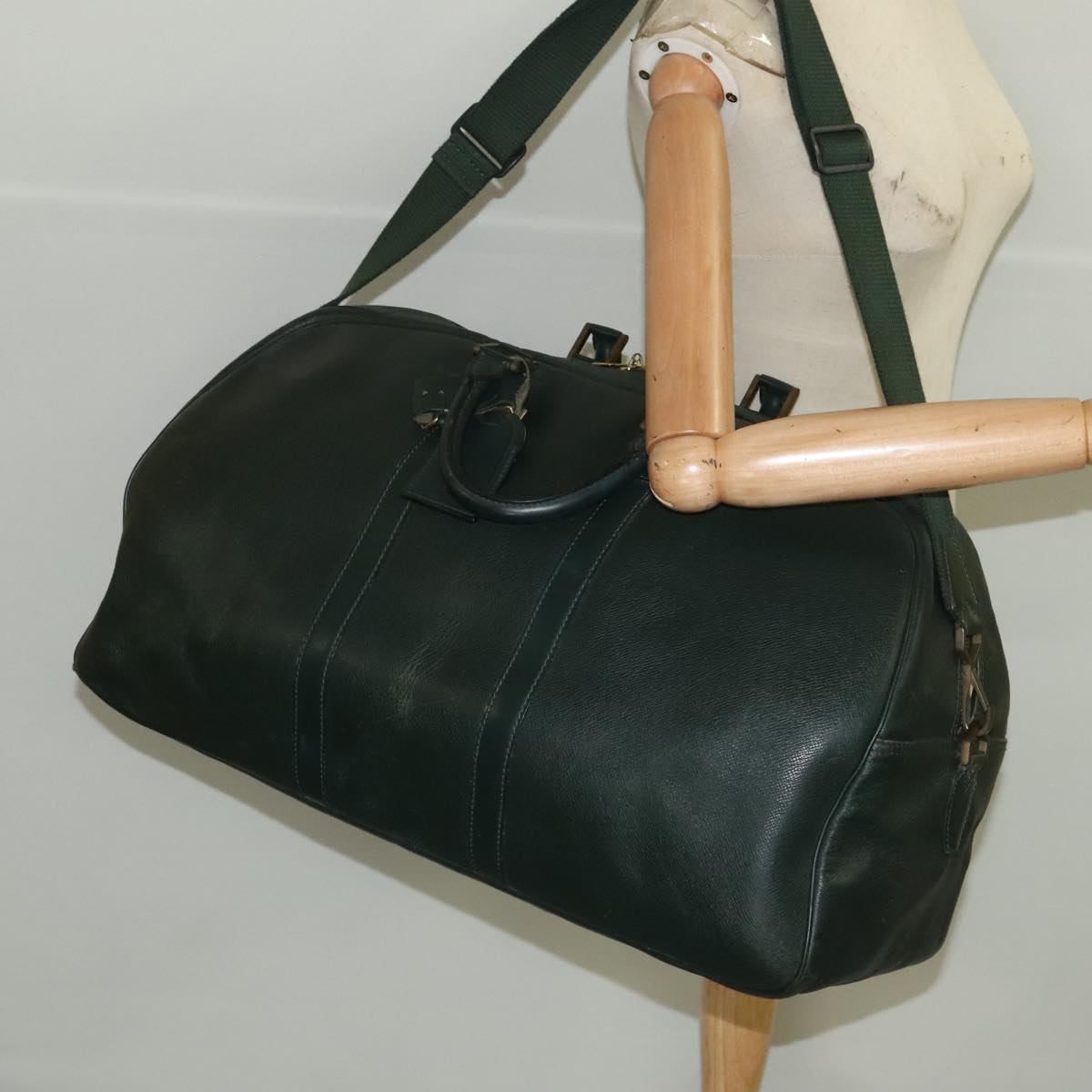 LOUIS VUITTON Taiga Kendall GM Boston Bag Epicea M30114 LV mr827