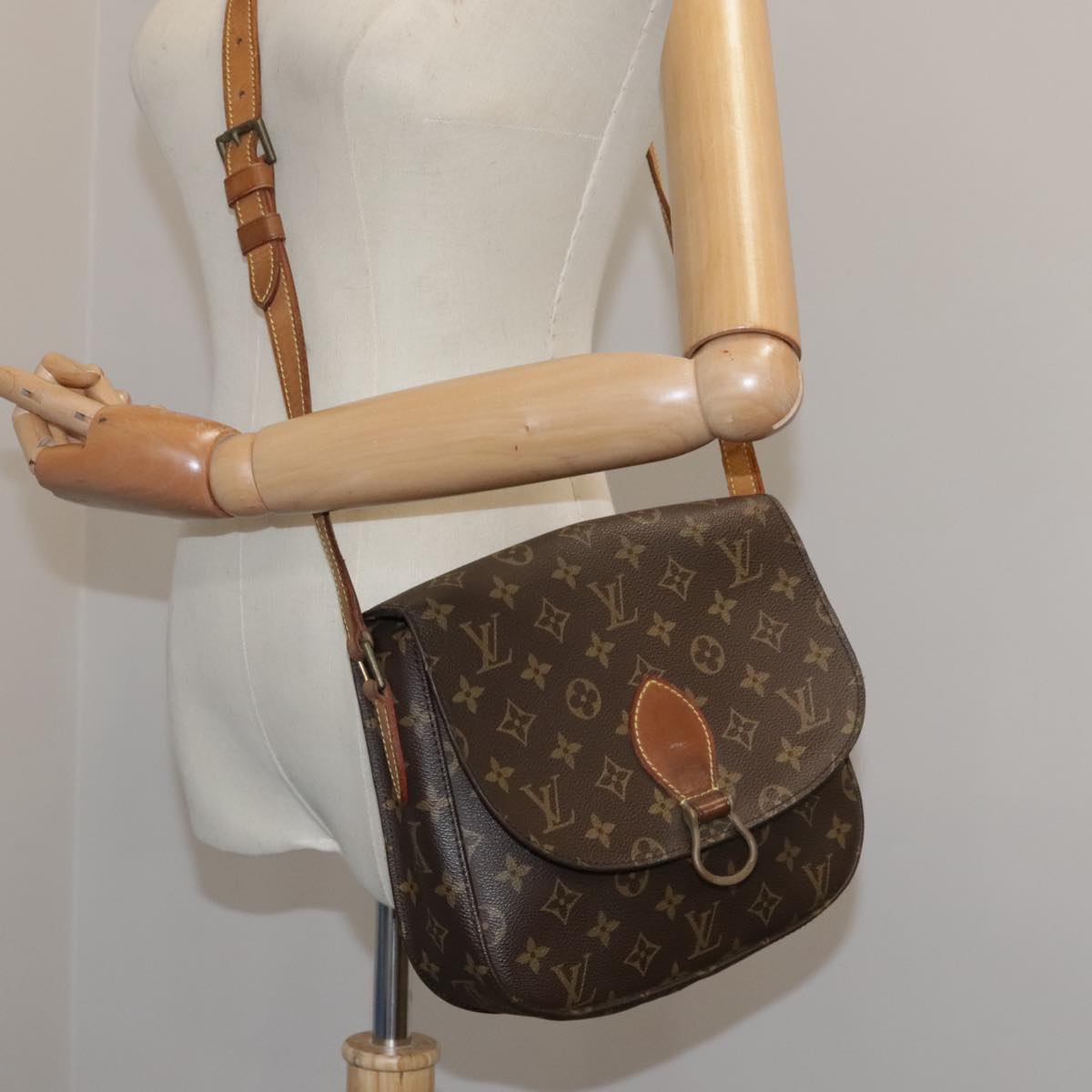 LOUIS VUITTON Monogram Saint Cloud GM Shoulder Bag M51242 LV mr851