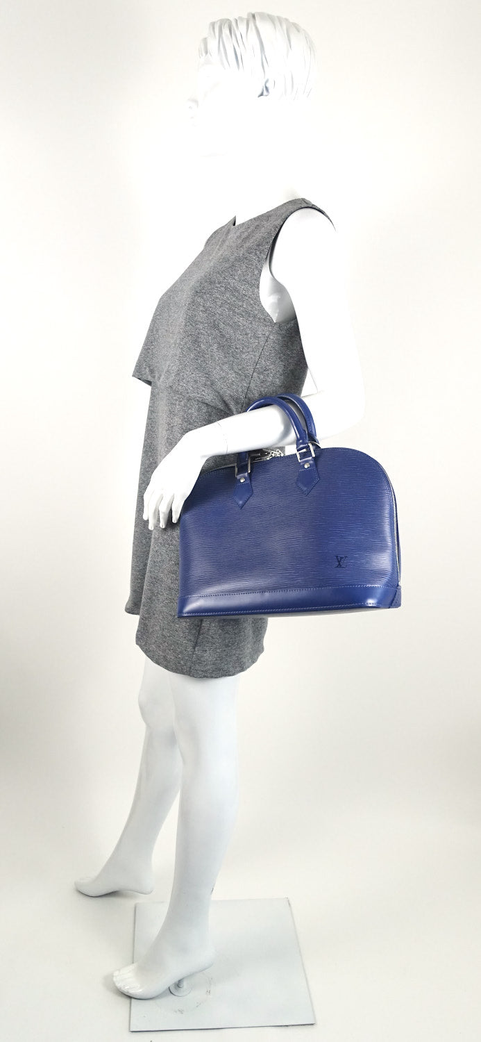 Louis Vuitto Alma MM Epi Leather Handbag