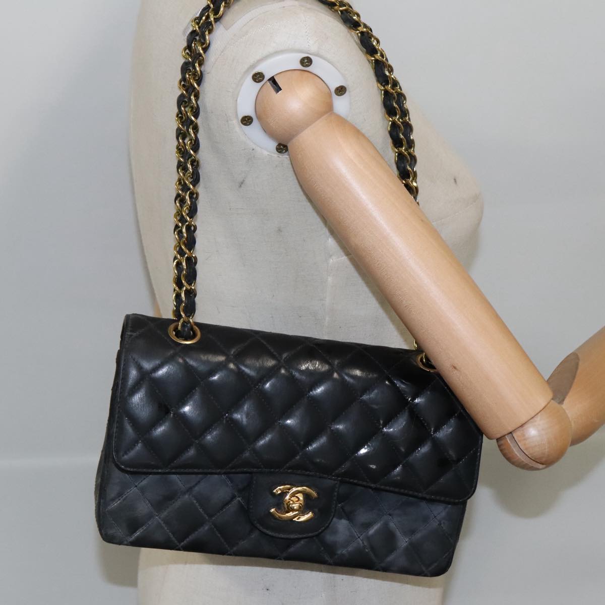 CHANEL Matelasse 23 Chain Shoulder Bag Enamel Black Gold CC PP045